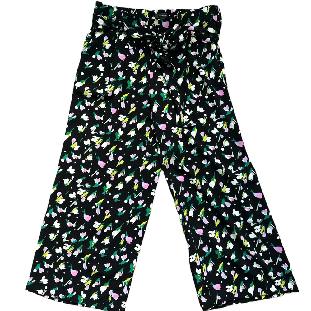 Halogen black floral wide leg cropped trouser pant Belted tie, elastic waist.